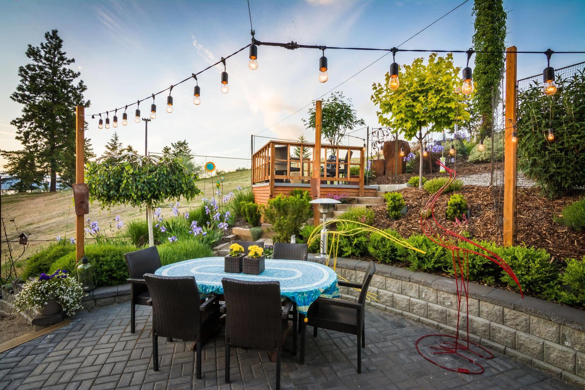 Cormier'S Studio Guest Suites Penticton Exterior foto